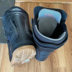Never worn snowboarding boots